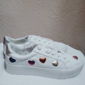 ♥️ New Heart White Mudd Sneakers